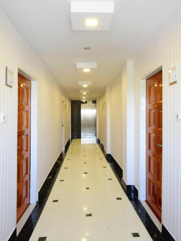 יאנגון 8Day Hotel מראה חיצוני תמונה