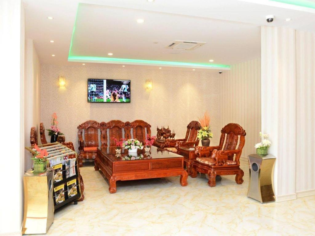 יאנגון 8Day Hotel מראה חיצוני תמונה