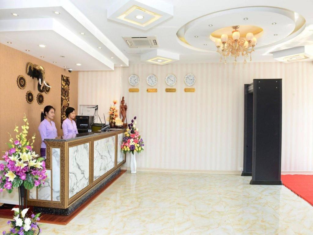 יאנגון 8Day Hotel מראה חיצוני תמונה