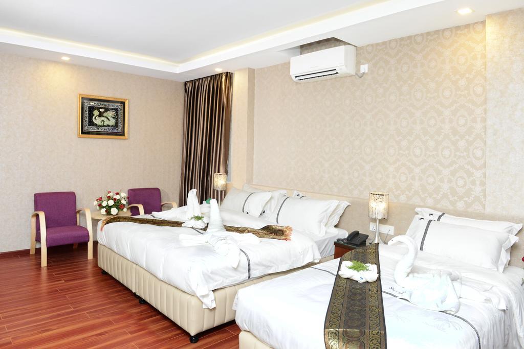 יאנגון 8Day Hotel מראה חיצוני תמונה