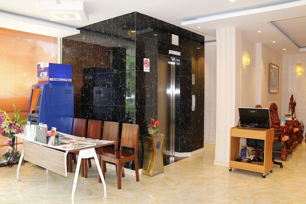 יאנגון 8Day Hotel מראה חיצוני תמונה